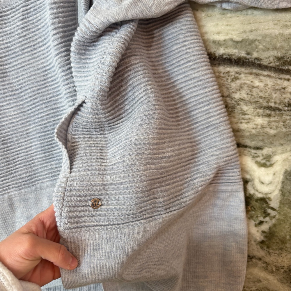 Lululemon Cardigan Sweater “Sit In Lotus Wrap II”
Heathered Chambray - Picture 8 of 9